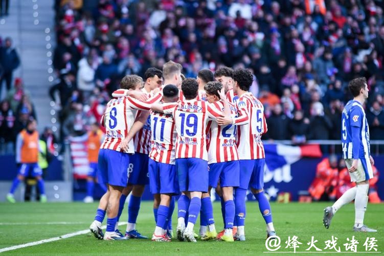 西甲综合:三球被吹 巴萨不敌皇家社会 西甲综合:三球被吹 巴萨不敌皇家社会